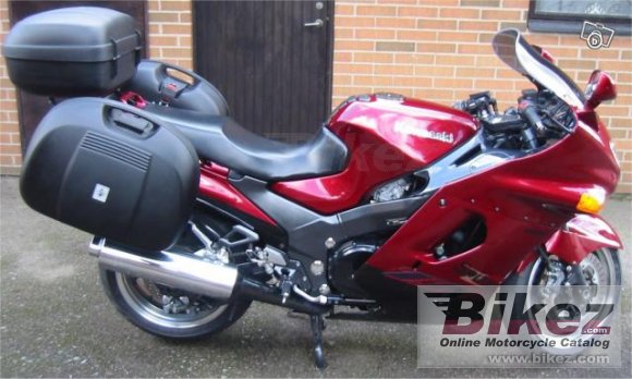 2000 Kawasaki ZZR 1100 photo